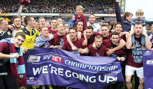 梅西是否参加世界杯？斯卡洛尼：我不知道；踢安哥拉他会出场（斯卡洛尼：梅西世界杯参赛未定，对阵安哥拉将出场）