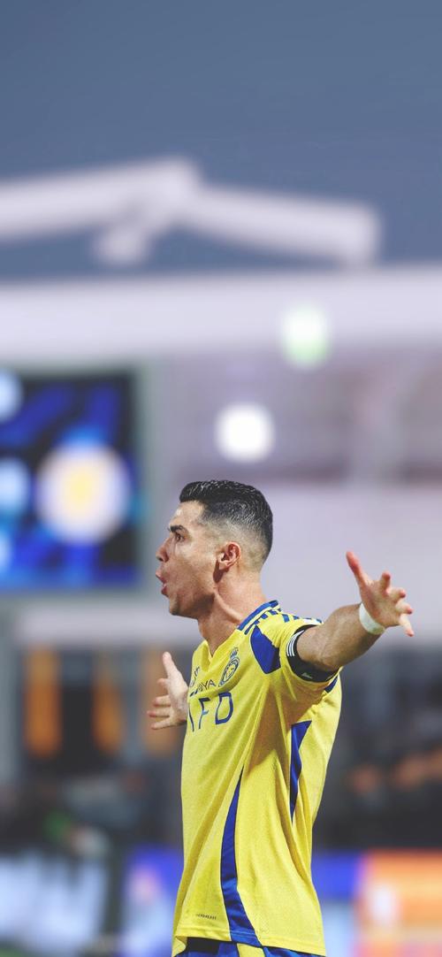 意大利杯1／8决赛裁判安排：圭达执法拉齐奥vs米兰（意杯1／8决赛裁判公布：圭达执哨拉齐奥战米兰）