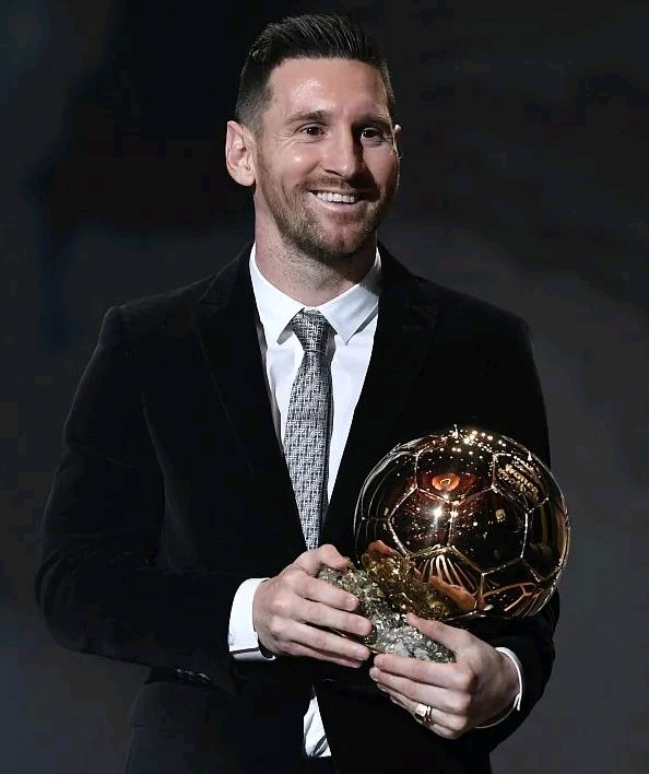 西海岸区领导：中超各队运营都很困难，政府部门必须要支持（西海岸区领导称中超俱乐部经营普遍艰难，呼吁政府部门加大支持）