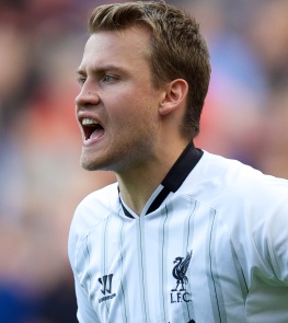 欧冠球员表现评析：C罗连续进球,（欧冠球员状态观察：C罗连场建功）