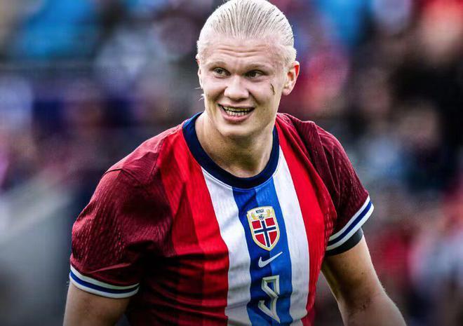 媒体人：中国足球真正的危机是不快乐，大家都缺乏尊重和信任（媒体人：中国足球的核心危机是不快乐，普遍缺乏尊重与信任）