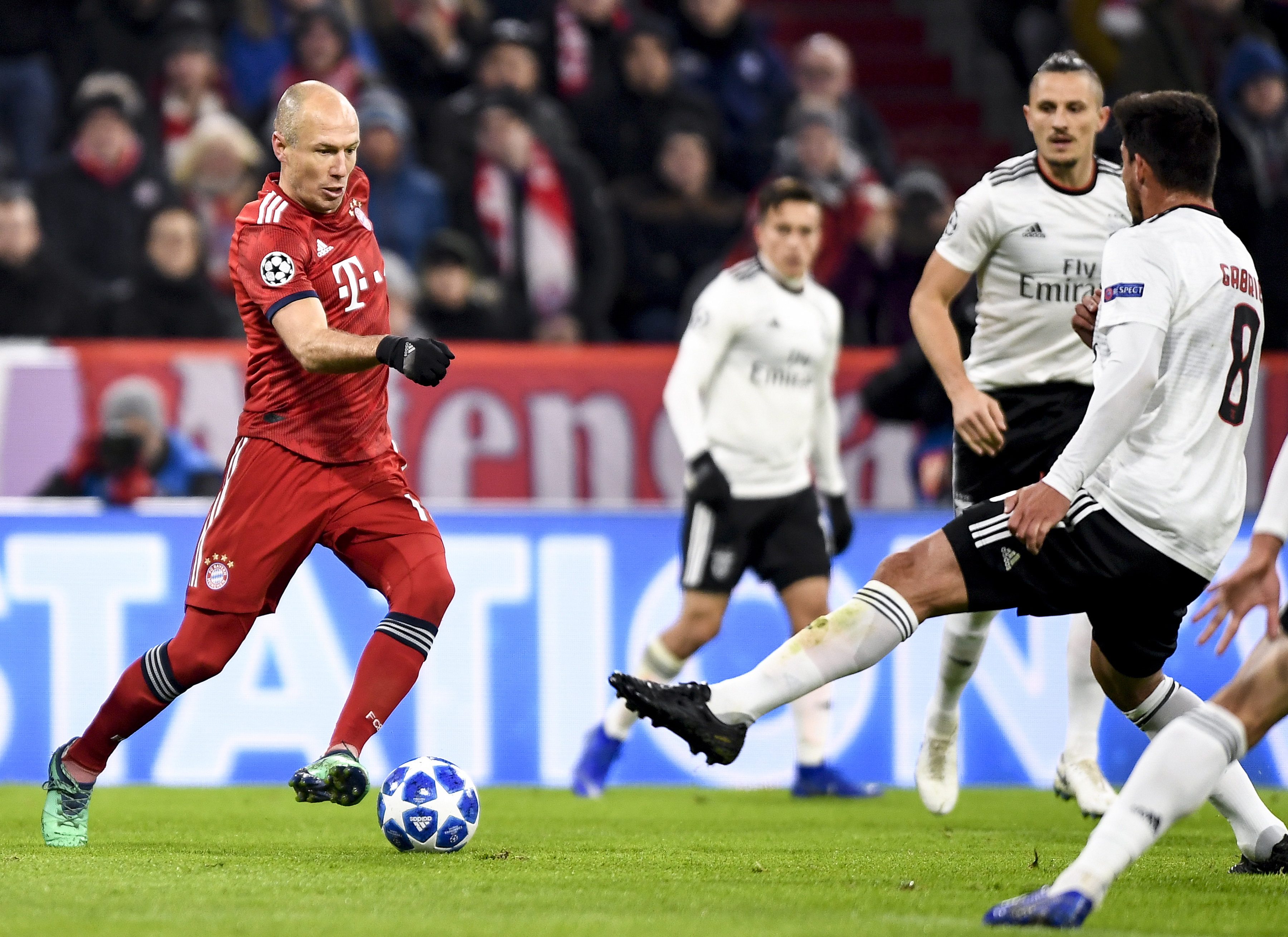 记者：迈阿密国际租借的前锋阿连德已被推荐给河床（记者：迈阿密国际外租前锋阿连德被推荐至河床）