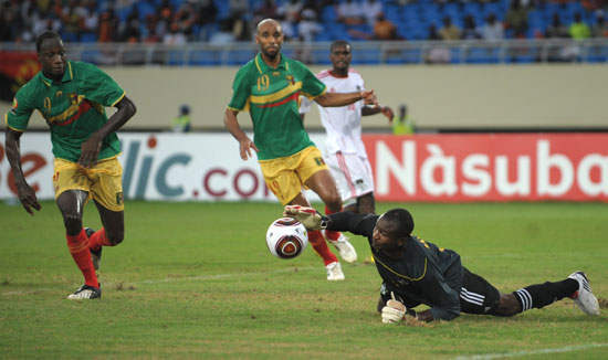 马洛塔谈出售阿什拉夫：决定很艰难，但为了俱乐部不得不这样（马洛塔：卖走阿什拉夫很痛苦，但为俱乐部必须如此）