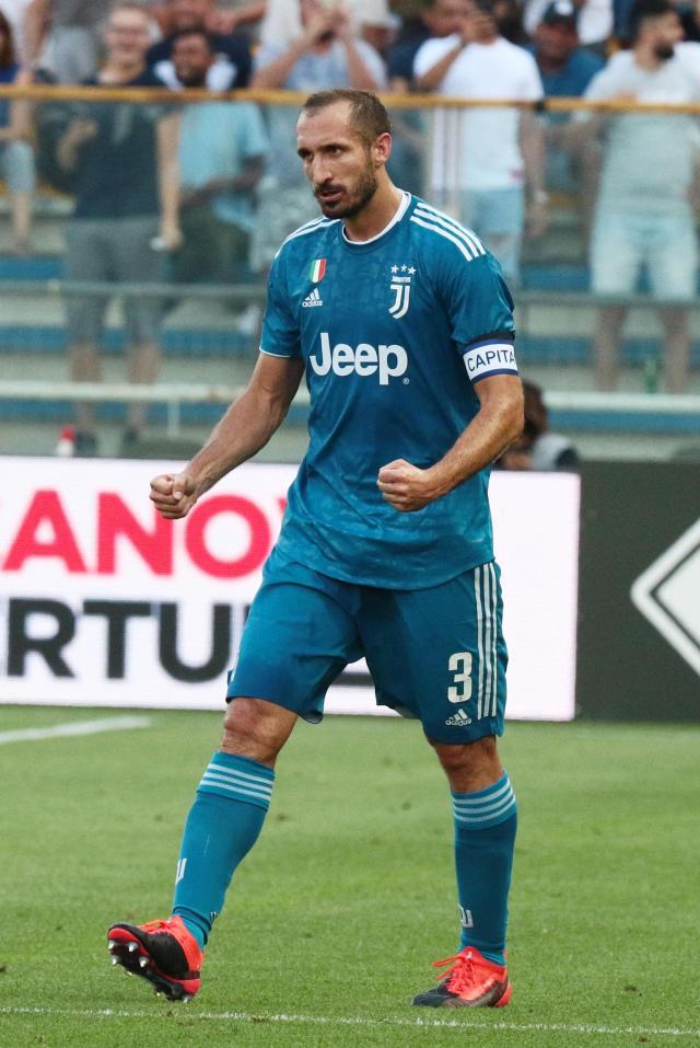 全队为他让出最佳出手机会（全员为他腾出最优出手空间）