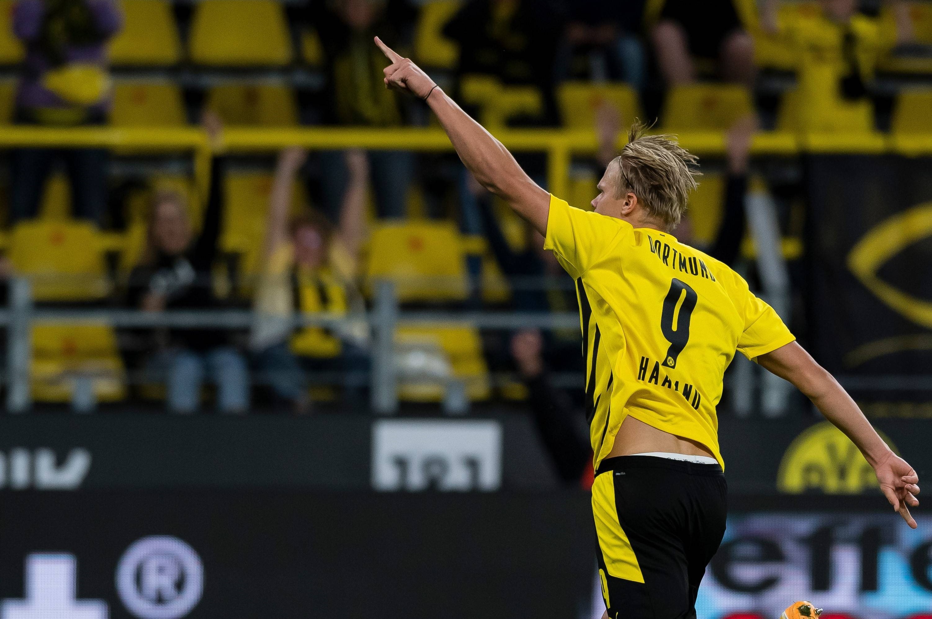 未来之星：拜仁小将卡尔引起纽卡斯尔、阿贾克斯和法兰克福的关注（拜仁新星卡尔获纽卡、阿贾克斯与法兰克福青睐）