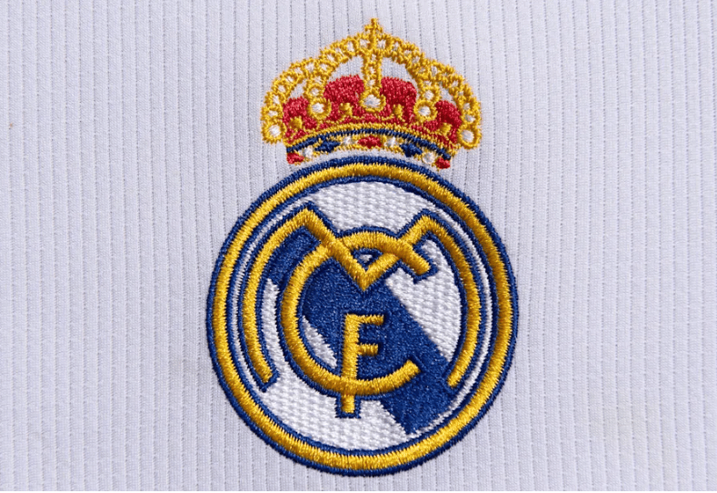 博洛尼亚2-0那不勒斯，达林加破僵，卢库米锁定胜局（博洛尼亚2比0击退那不勒斯，达林加先拔头筹、卢库米终结悬念）