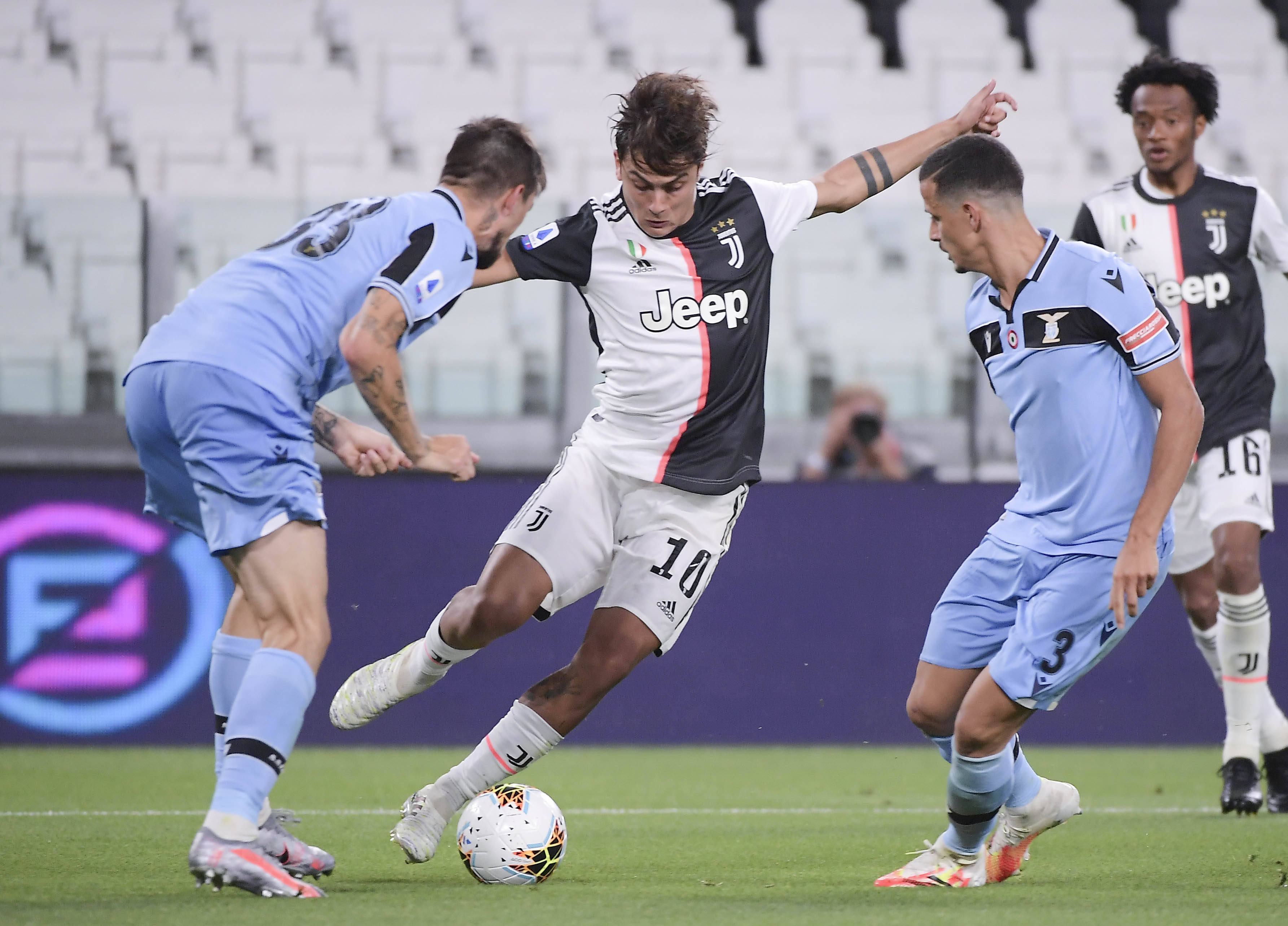 德转列米兰双雄最贵11人阵容：劳塔罗、莱奥、普利希奇领衔（德转盘点米兰双雄身价最高11人：劳塔罗、莱奥、普利希奇压阵）