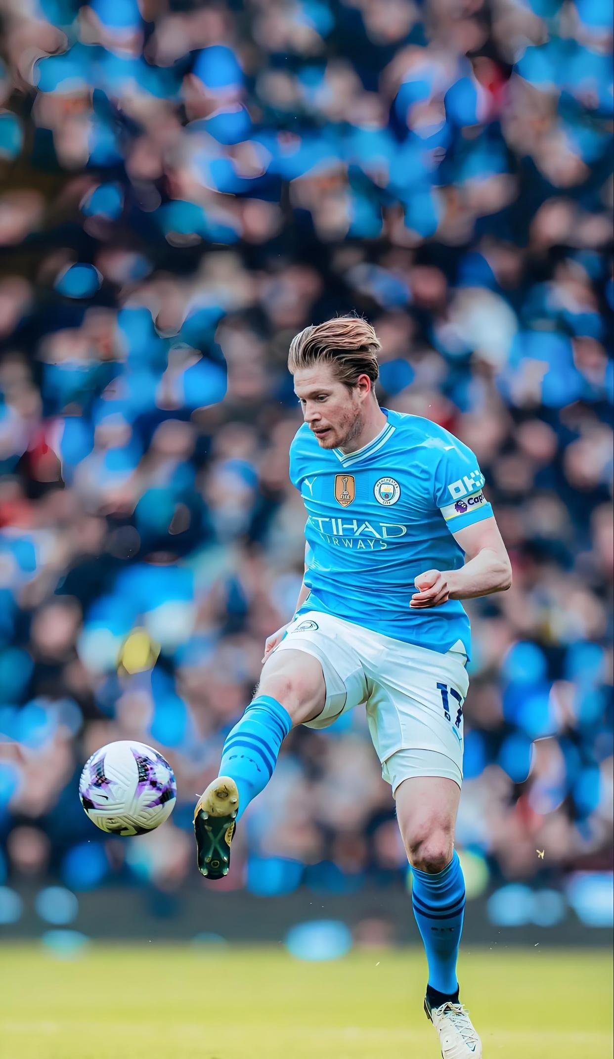 半场战报：国安2-0亚泰，塞尔吉尼奥破旧主，法比奥点射（半场：国安2-0领先亚泰，塞尔吉尼奥反戈旧主，法比奥点球命中）